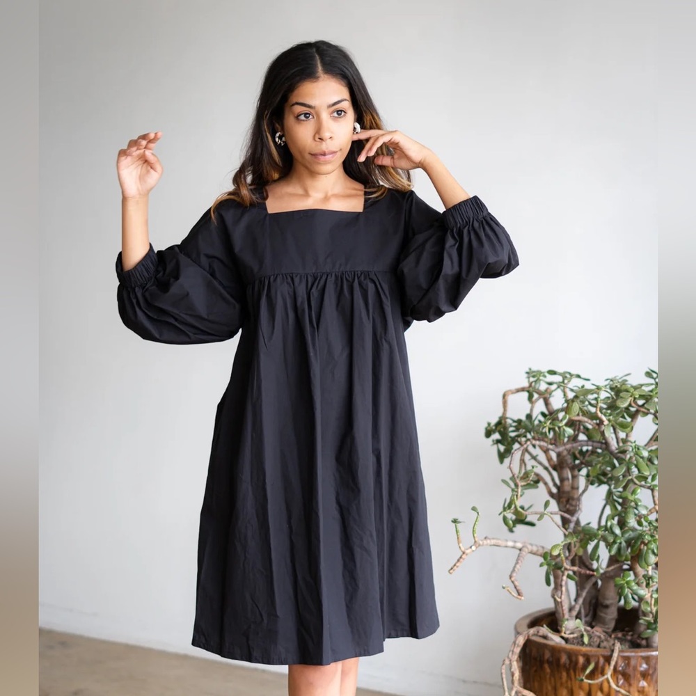 Two Days Off Black Crane Dress